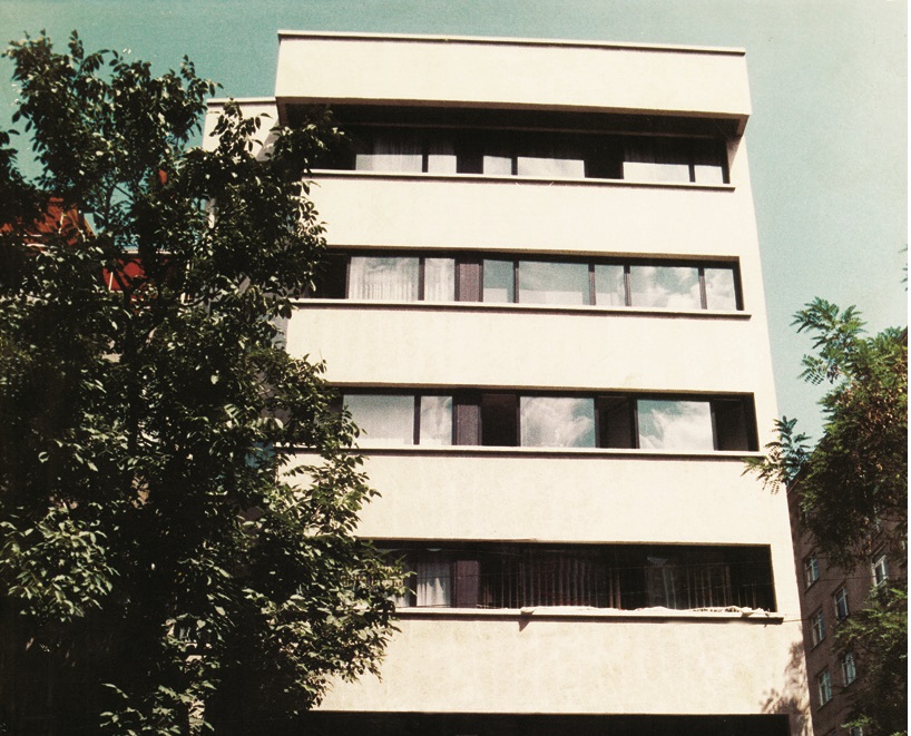 Kiciman Office Complex